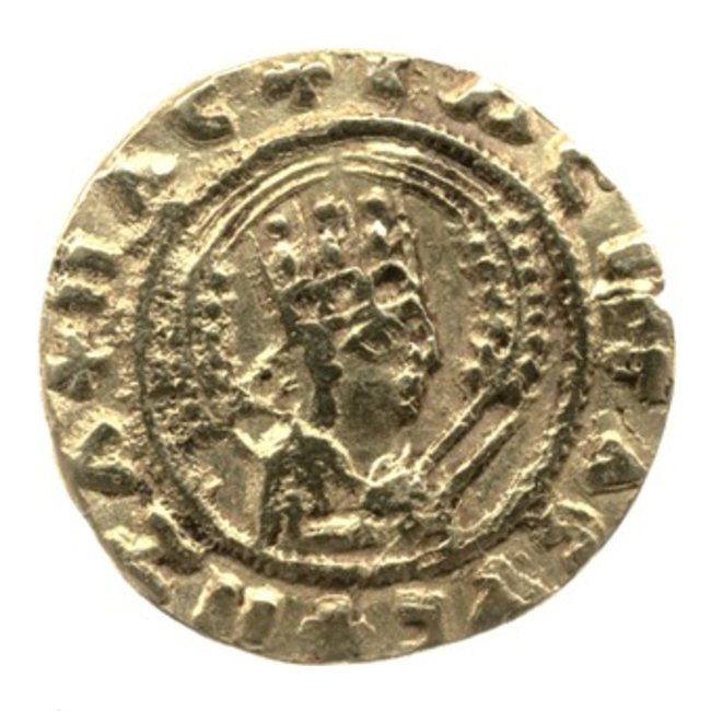 Gold coin of King Ezana from after his conversion (dated by the British Museum to c. 340–400): instead of the crescent and disc, the Greek legend is marked with four crosses; British Museum.