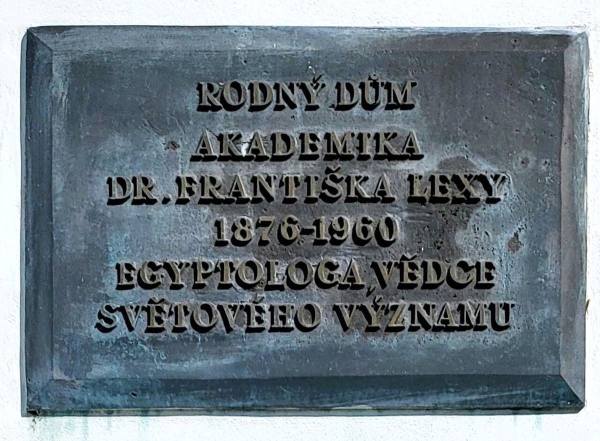 Memorial plaque on František Lexa's birthplace in Pardubice.