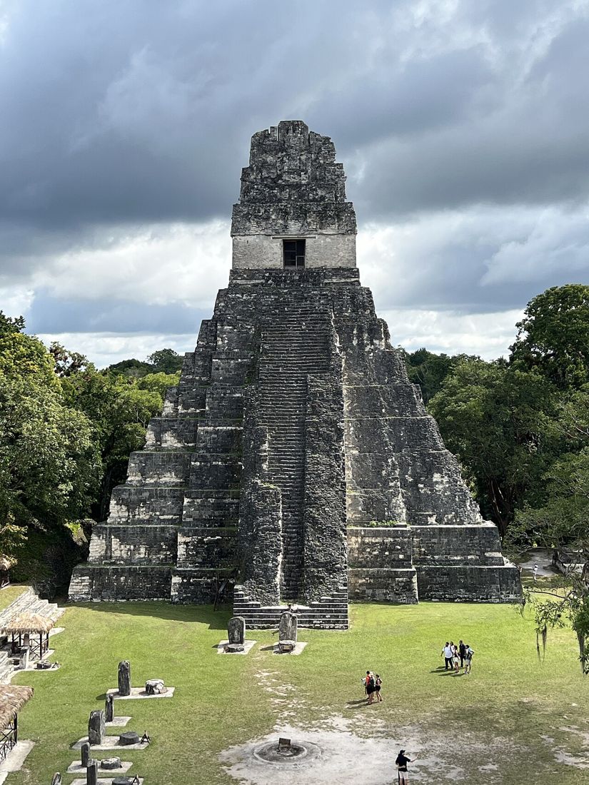 Temple I (Temple of the Great Jaguar) at Tikal, Guatemala, the 8th-century funerary temple of King Jasaw Chan Kʼawiil I, seen from Temple II.