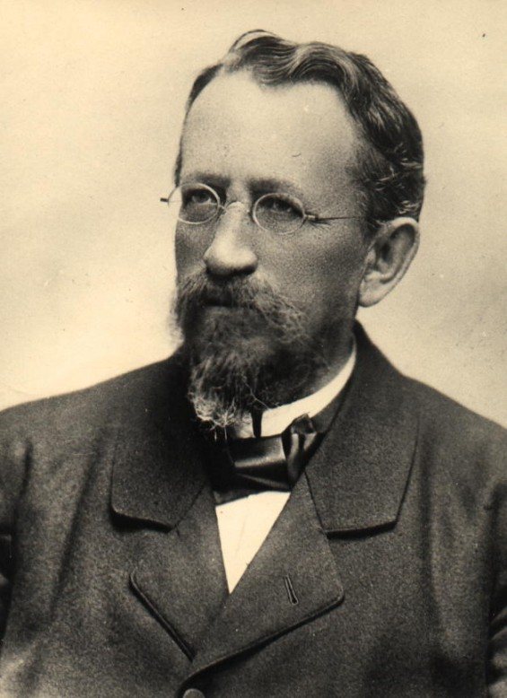 Jan Gebauer (1838–1907), scholar of Czech, author of the Historical Grammar of the Czech Language and of the first Rules of Czech Orthography (1902).